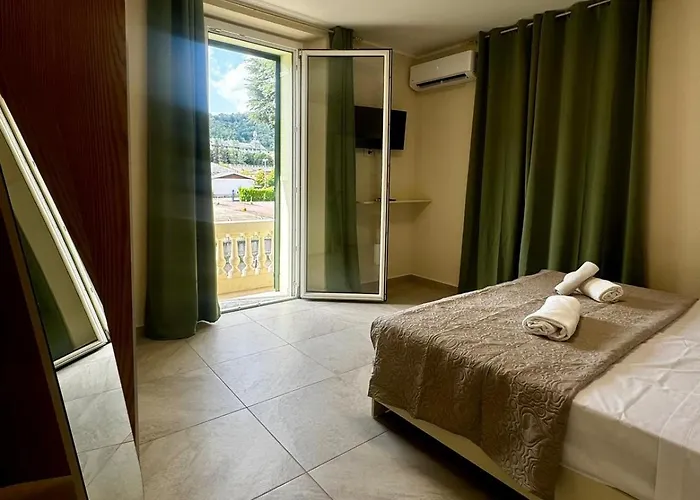 Patrizia Con Parcheggio Privato Όπως