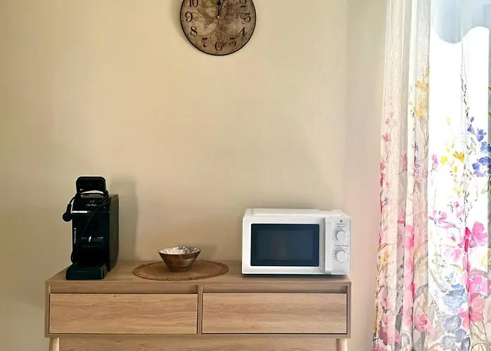 Πανσιόν Patrizia Con Parcheggio Privato