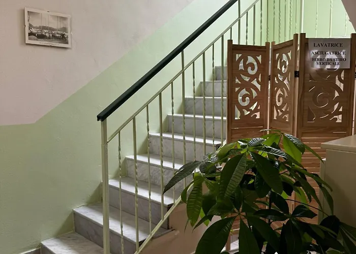 Πανσιόν Patrizia Con Parcheggio Privato