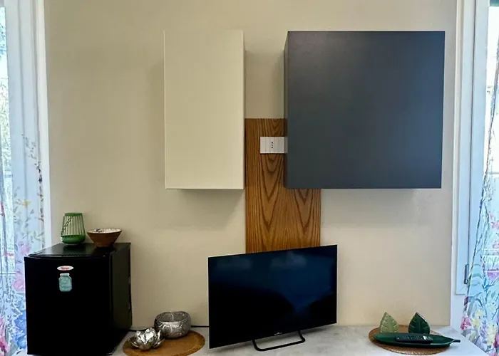 Πανσιόν Patrizia Con Parcheggio Privato 3*