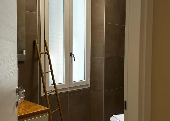 Πανσιόν Patrizia Con Parcheggio Privato