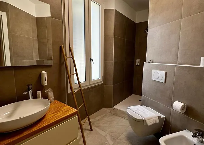Konukevi Patrizia Con Parcheggio Privato 4*